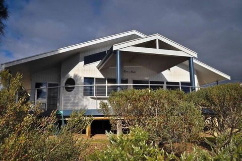 Rest A Shore Coffin Bay - Accommodation Sunshine Coast 1