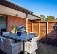 Foreshore Beach House ideal family spot - Accommodation Sunshine Coast