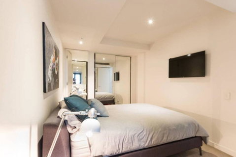 Laurent Balcony Views Steps From Laneway Vibes - Accommodation Sunshine Coast 4