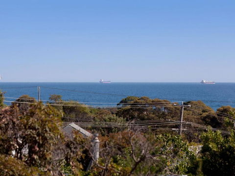 DROMANA BAY VIEWS DROMANA - Accommodation Sunshine Coast 2