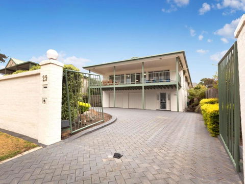 DROMANA BAY VIEWS DROMANA - Accommodation Sunshine Coast 1
