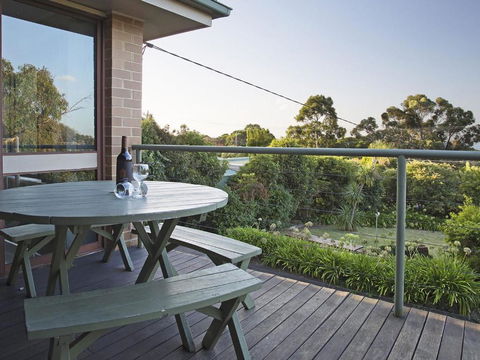 ROANJOKA DROMANA.... - Accommodation Sunshine Coast 5