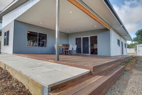 Grey On The Bay - Accommodation Sunshine Coast 3
