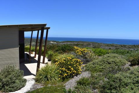 Redgate Beach Escape - Accommodation Sunshine Coast 0