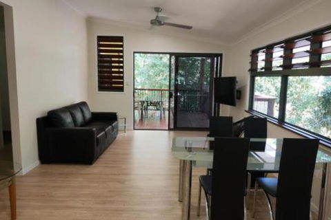 Rainforest Retreat - Accommodation Sunshine Coast 3