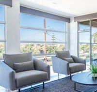 The Grand Oasis Pool Wifi Mins from beach - Accommodation Sunshine Coast