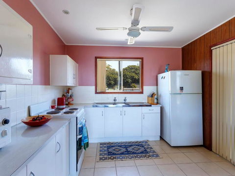 3 Curlew Avenue - Accommodation Sunshine Coast 6