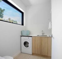 Designer Taste 2BR Townhousehawthorn - Accommodation Sunshine Coast