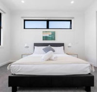 WoW Factorluxe 4BR Townhouseglen Waverley - Accommodation Sunshine Coast