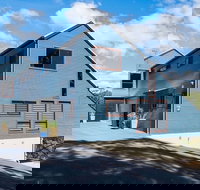 Cove View Retreat - Accommodation Sunshine Coast