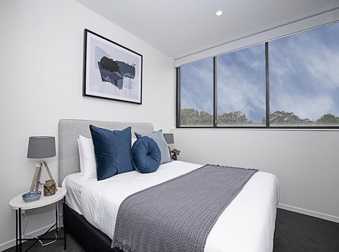 CANBERRA CHIC Hosted By LAbode - Accommodation Sunshine Coast 4