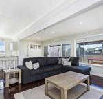Driftwood House - Accommodation Sunshine Coast