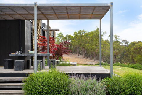 Ridge House - Accommodation Sunshine Coast 1