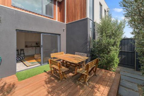 Capel Sound Beachside Luxury - Accommodation Sunshine Coast 5