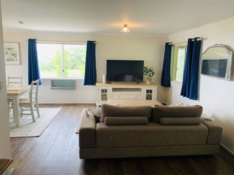 Silent Hope Cottage - Accommodation Sunshine Coast 5