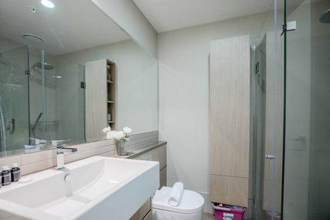 Cozy 1 Bedroom In Melbourne Great View - Accommodation Sunshine Coast 7
