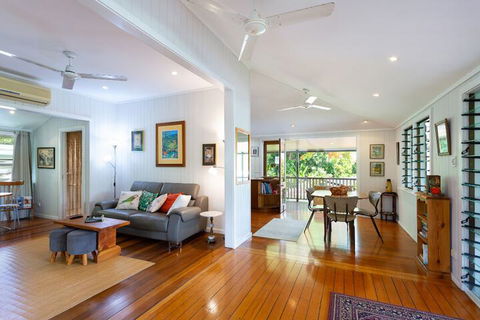 Edenvale Cottage In Beautiful Tropical - Accommodation Sunshine Coast 1