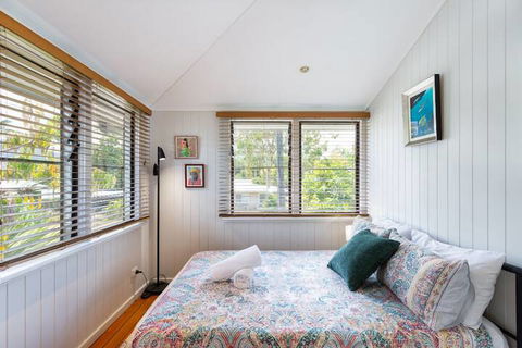 Edenvale Cottage In Beautiful Tropical - Accommodation Sunshine Coast 6