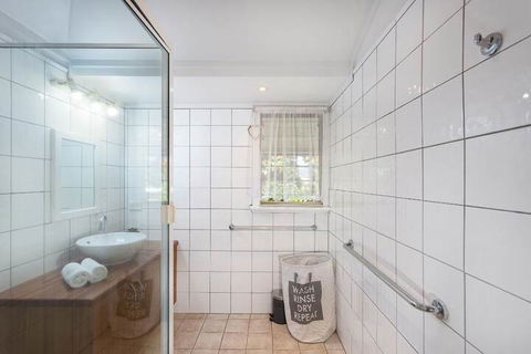 Edenvale Cottage In Beautiful Tropical - Accommodation Sunshine Coast 2