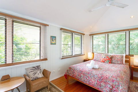 Edenvale Cottage In Beautiful Tropical - Accommodation Sunshine Coast 7