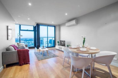Sweet Apartment At Centro Melbourne - Accommodation Sunshine Coast 0