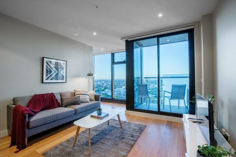 Sweet Apartment At Centro Melbourne - Accommodation Sunshine Coast 4