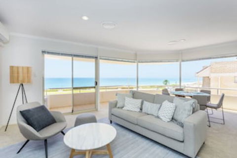 Cottesloe Ocean View House - Accommodation Sunshine Coast 0