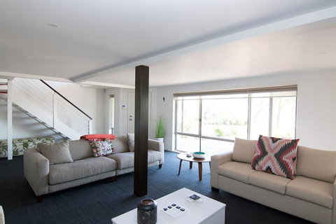 Paradise Waters - Yarrawonga - Accommodation Sunshine Coast 4