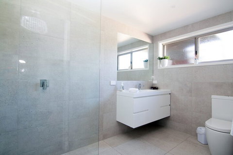 Paradise Waters - Yarrawonga - Accommodation Sunshine Coast 6