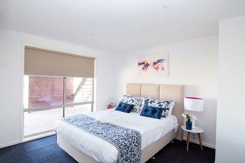 Paradise Waters - Yarrawonga - Accommodation Sunshine Coast 2