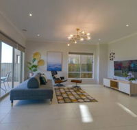 Luxury Waterfront Grand Villa in Melbourne - Accommodation Sunshine Coast