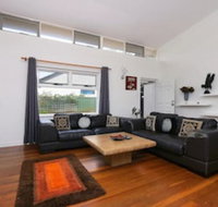 Spacious 5 Bed Home Close To Cottesloe Beach - Accommodation Sunshine Coast