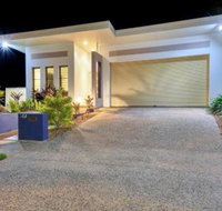 Luxury Darwin City Lights Jacuzzi Central Location Large House New Furnishings - Accommodation Sunshine Coast