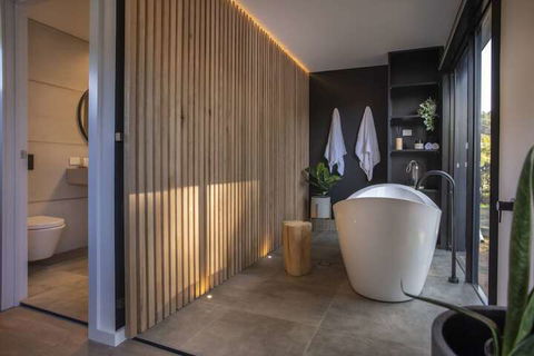 Pavilions At Lenswood - Accommodation Sunshine Coast 4