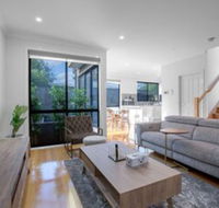 Impressive  Spacious new Townhousepreston - Accommodation Sunshine Coast