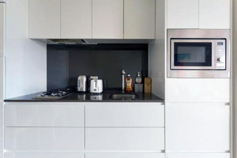 The Prestige 2BD Melbourne CBD - Accommodation Sunshine Coast 3