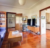 Deckhouse - Accommodation Sunshine Coast