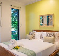 Tranquility by the Lake Port Douglas - Accommodation Sunshine Coast