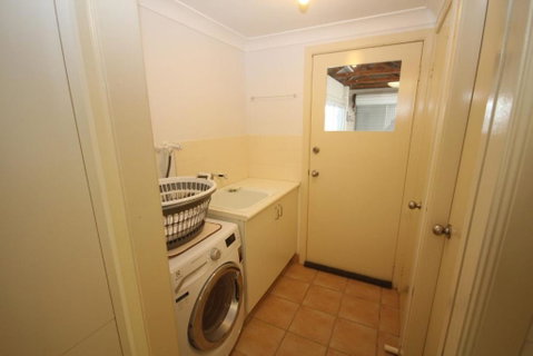 Waters Edge - Accommodation Sunshine Coast 2