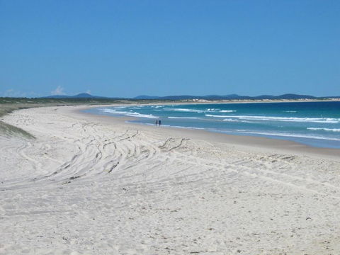 Pet Friendly On Pelican Close To Myall River - Accommodation Sunshine Coast 5