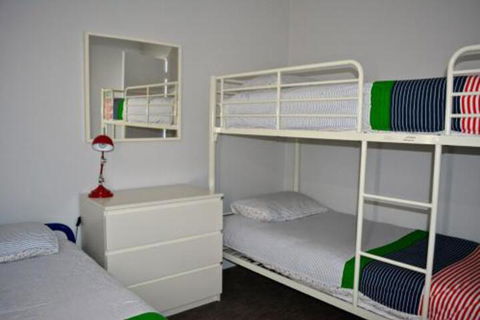 Beachview - Accommodation Sunshine Coast 2