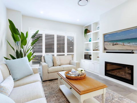 Illawong - Accommodation Sunshine Coast 7