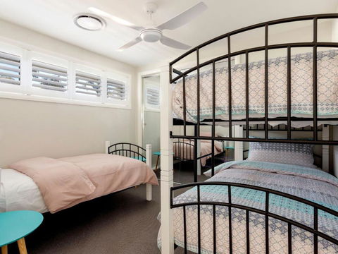 Illawong - Accommodation Sunshine Coast 5