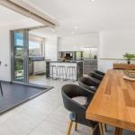 CASABLANCA DROMANA - Accommodation Sunshine Coast 0