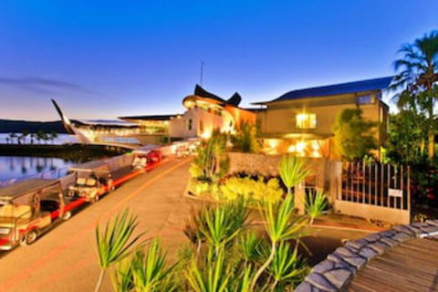 Yacht Club 19 Bijou De Mer 2 Buggies - Accommodation Sunshine Coast 0