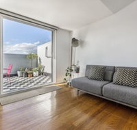 Fabulous Fitzroy Converted Warehouse - Accommodation Sunshine Coast