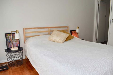 Charming 1BD Apartment In Leafy Green Hawthorn! - Accommodation Sunshine Coast 6