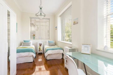 Elegant Cremorne Point Apartment MILS5 - Accommodation Sunshine Coast 1