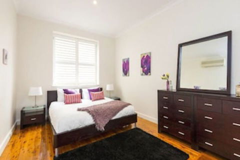 Elegant Cremorne Point Apartment MILS5 - Accommodation Sunshine Coast 4