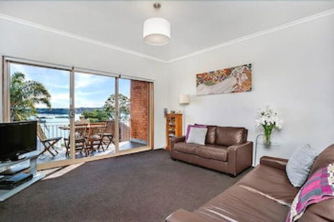 The Apartment Service CLIFT - Accommodation Sunshine Coast 3